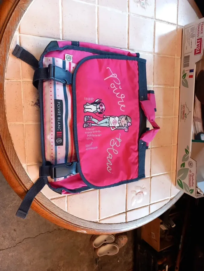 🗑cartable sac à dos Poivre Blanc - photo numéro 2