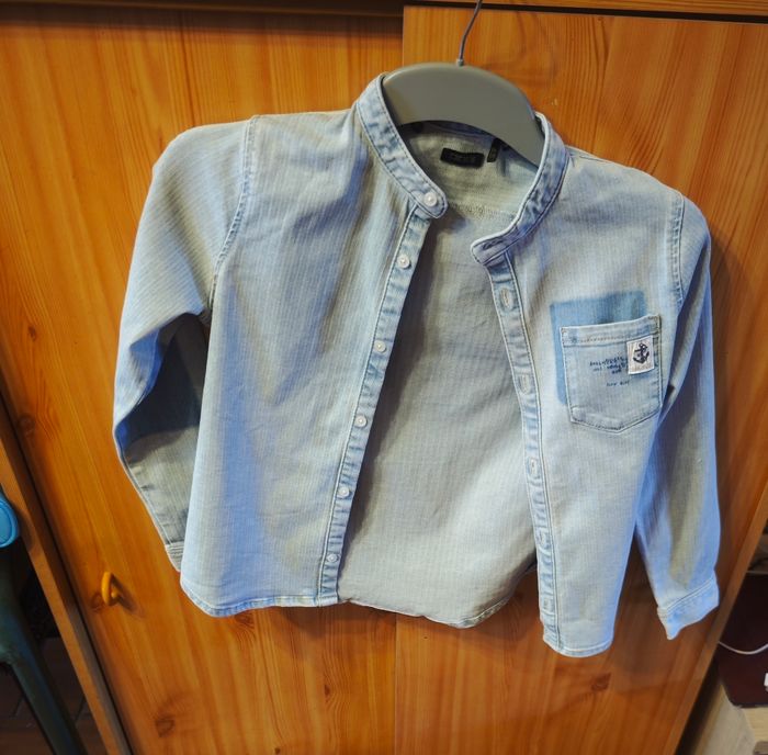 Chemise col mao avec capuche amovible taille 8 ans - photo numéro 2