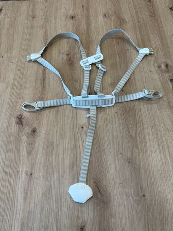 Harnais chaise haute stokke tripp trapp