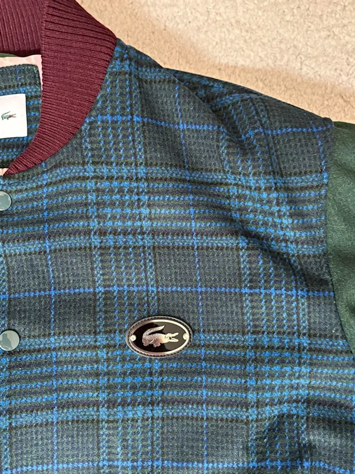 Blouson Lacoste Neuf - photo numéro 3