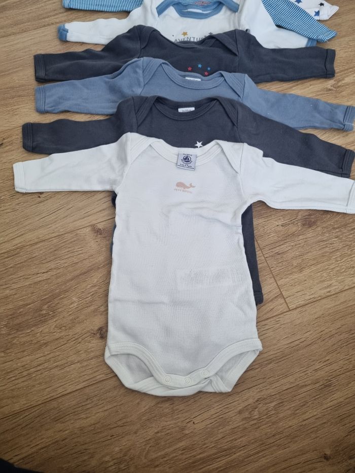 Lot 11 bodies petit bateau - photo numéro 2