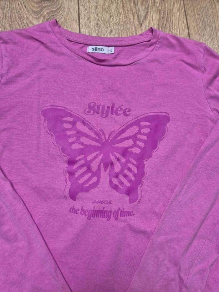 Tee-shirt ML gémo violet "papillon" 12 ans en très bon état - photo numéro 2