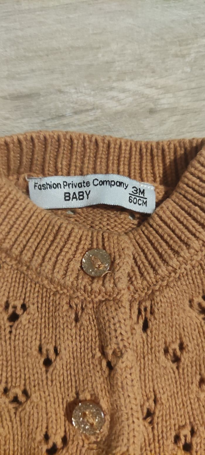 Gilet 3 mois - photo numéro 4