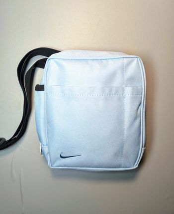 Sacoche Nike vintage bleue parfait état jamais utilisé