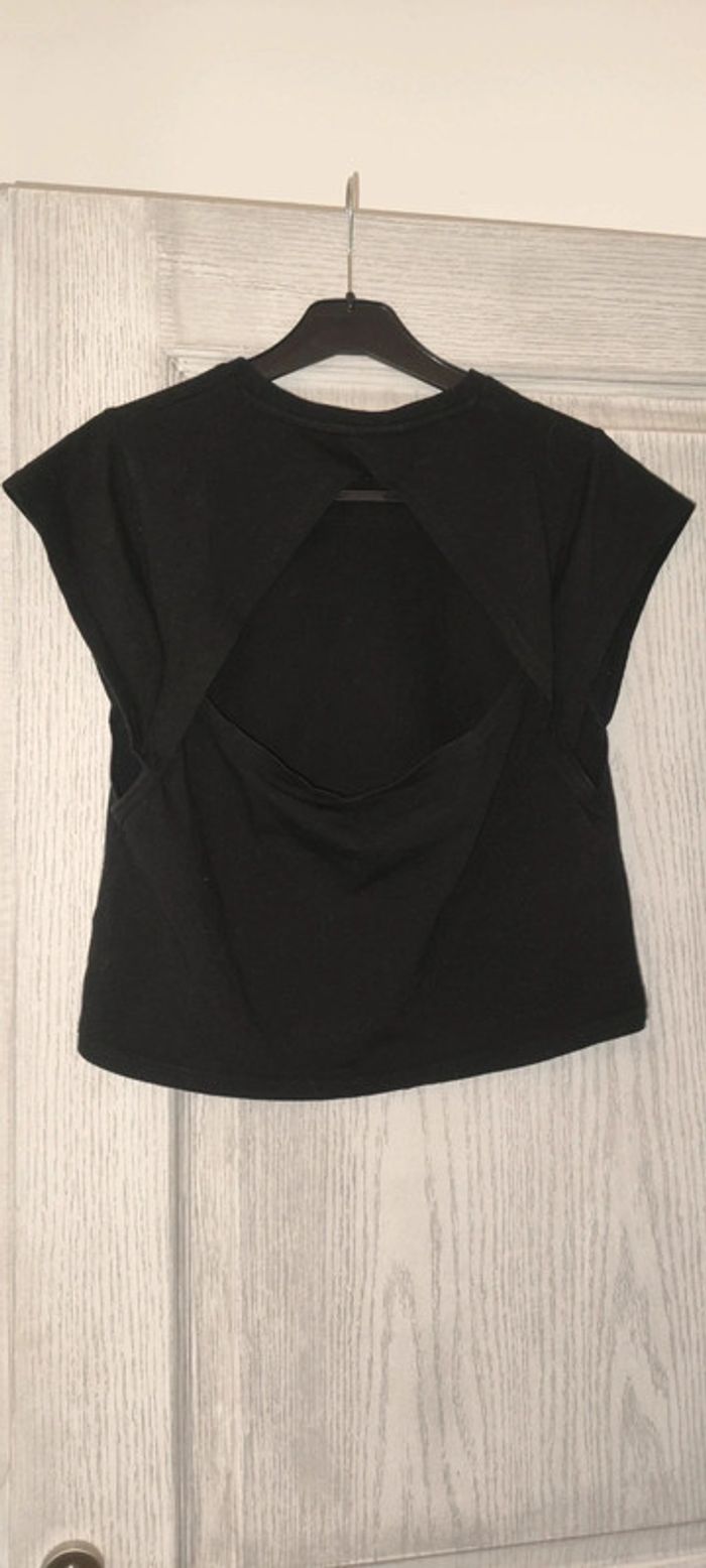 t-shirt dos nu fille noir - photo numéro 2