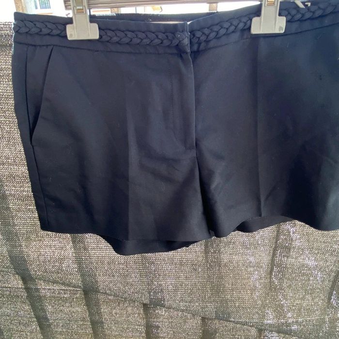 Joli short Naf Naf taille 40