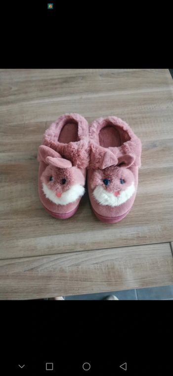 Jolie chaussons 38 tout doux