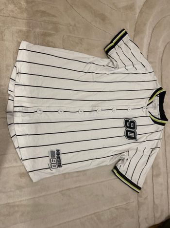 Gilet , chemise sans manches 