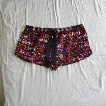 Short undiz