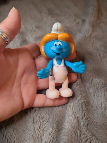 figurine schtroumpfette articulée