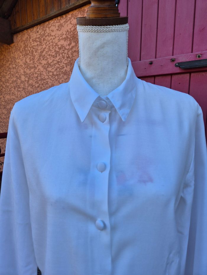 Chemisier blanc pour femme T. 38 Lyss - photo numéro 3