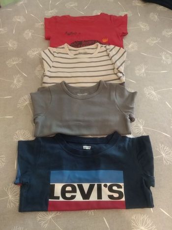 Lot 4 t-shirt manches longues 98