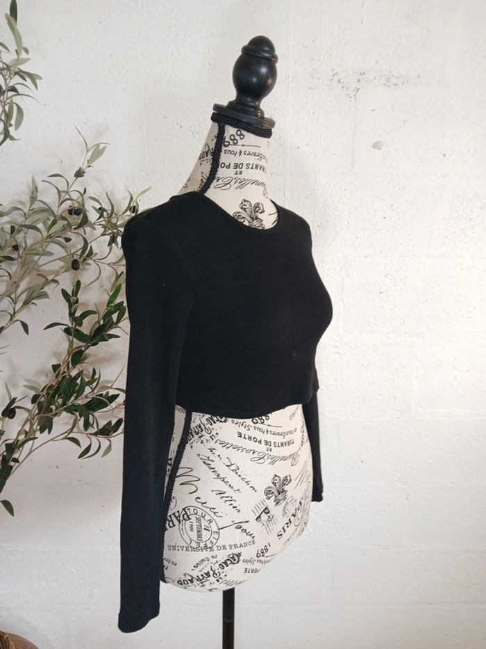 🖤 Crop top noir à manches longues Shein – Taille S – Très bon état - photo numéro 2