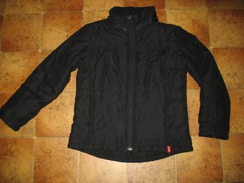 DOUDOUNE NOIRE FILLE "ESPRIT" - 8 / 9 ANS - n°01