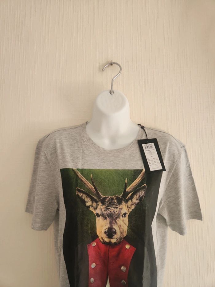 Tee-shirt gris motif cerf habillé XS neuf avec étiquette - photo numéro 2
