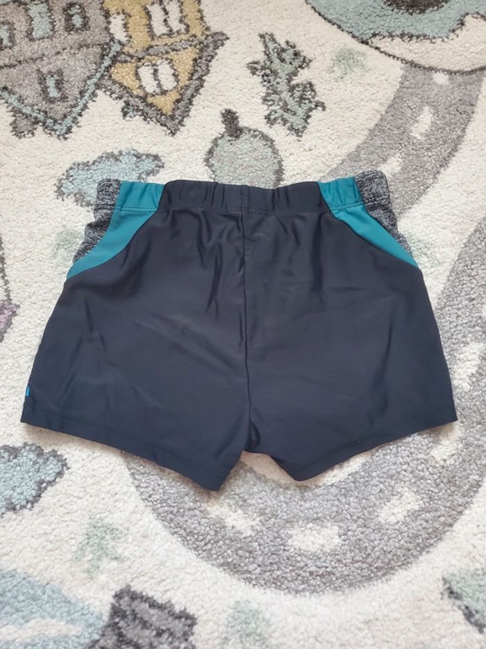 Short de bain 👶🏼 - photo numéro 2