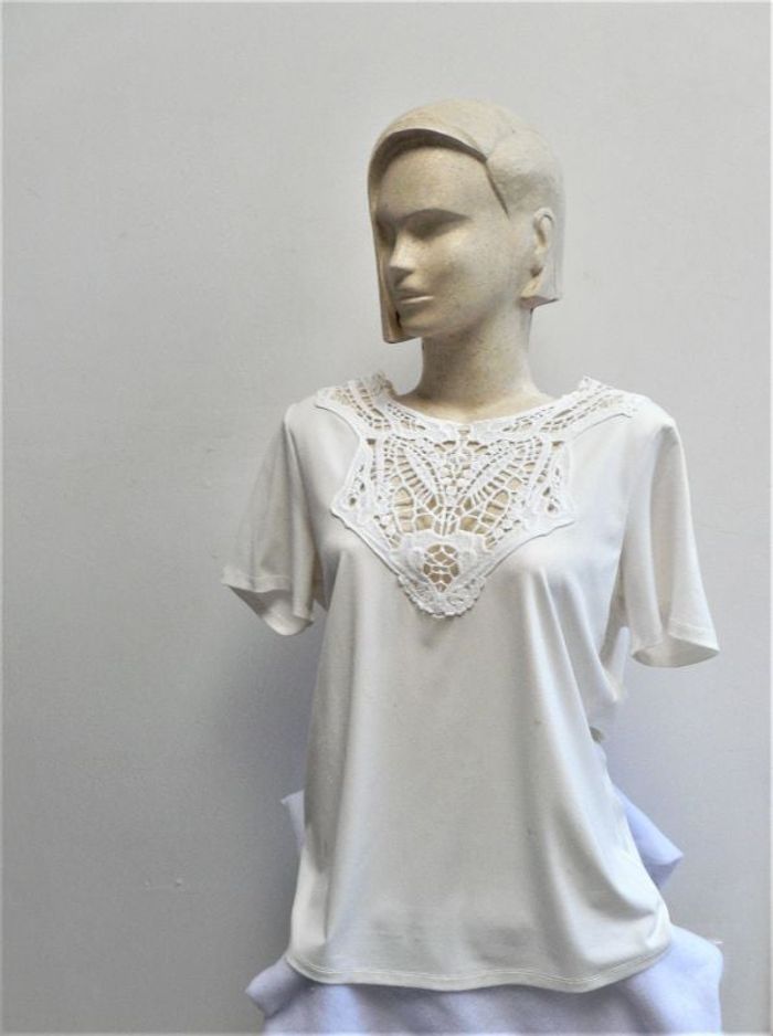 tee shirt dentelle