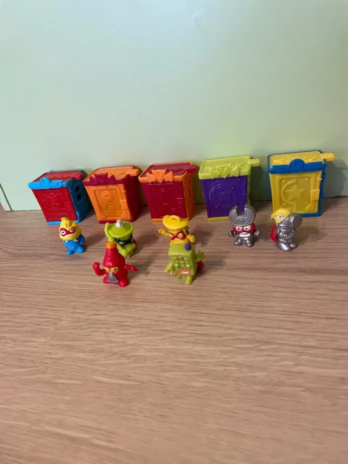 Lot ZuperZings