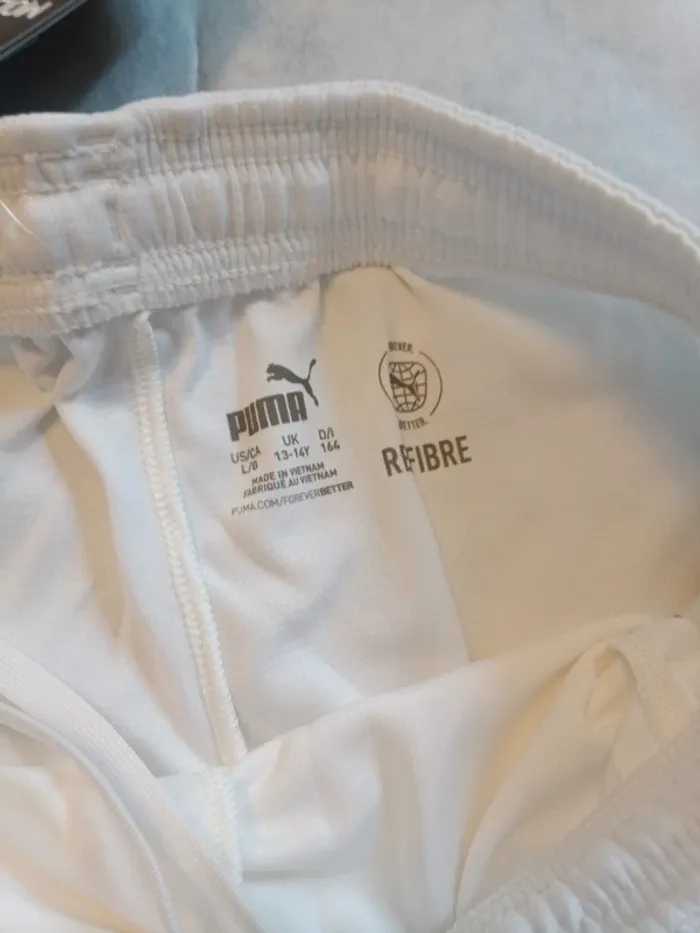 Short de foot Puma équipe Manchester City 2024/2025 taille 13/14 ans original neuf - photo numéro 8