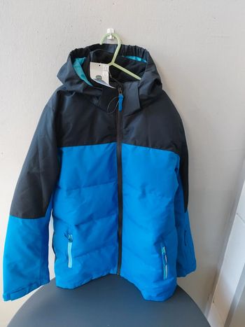 Manteau doudoune garçon taille 11.12 ans neuf