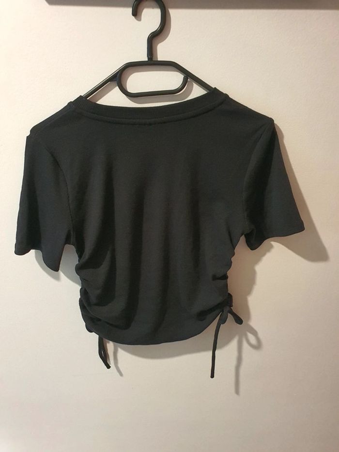 Tee-shirt kiabi taille L( 46 ) en excellent état - photo numéro 2
