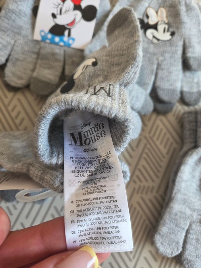 Lot 9 paires de gants neufs Mickey/ minnie et avengers - photo numéro 4