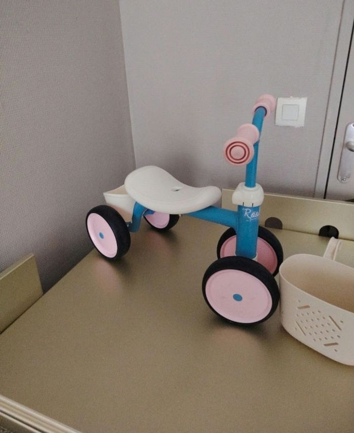 Vélo enfant fille - photo numéro 2