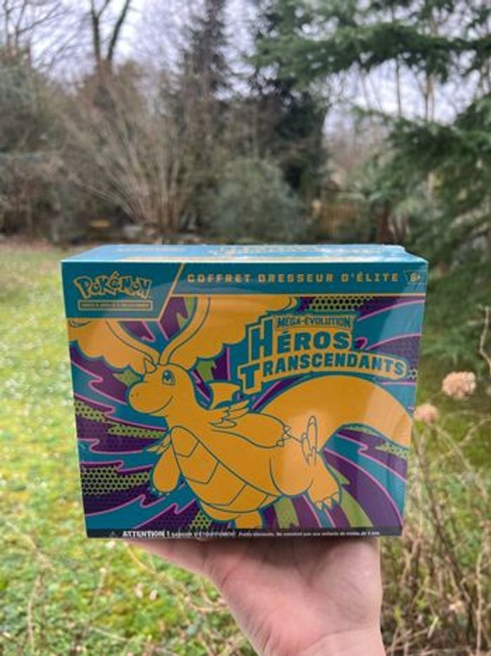 Coffret dresseur d’élite Pokémon – Héros Transcendants ME2.5