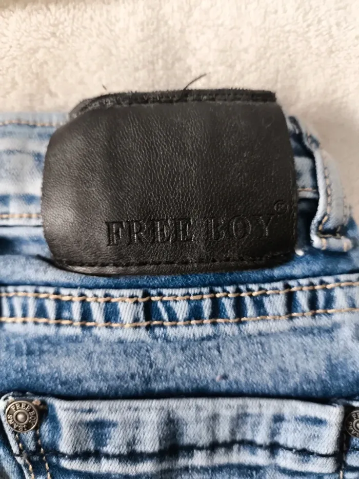 Lot de 2 jeans taille 6 ans - photo numéro 8