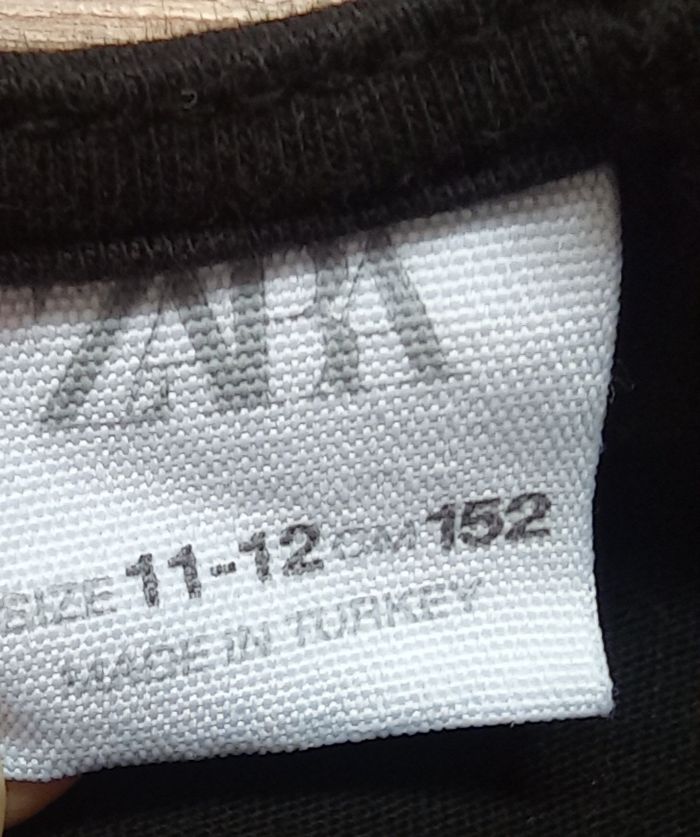T-shirt fille fantaisie noir brodé, ZARA, taille 11-12 ans - photo numéro 7