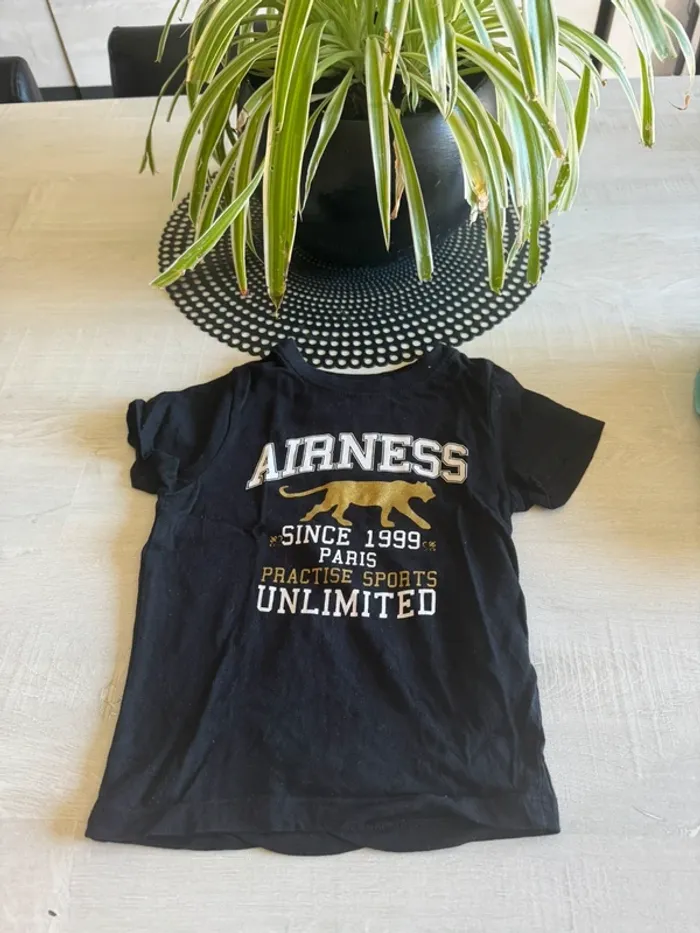 T-shirt