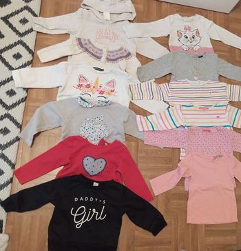 Lot pulls fille 12 mois