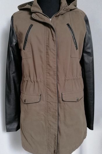 Parka manteau chaud avec sa capuche taille M