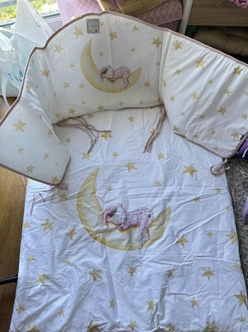 Couette et tour de lit  Nafnaf