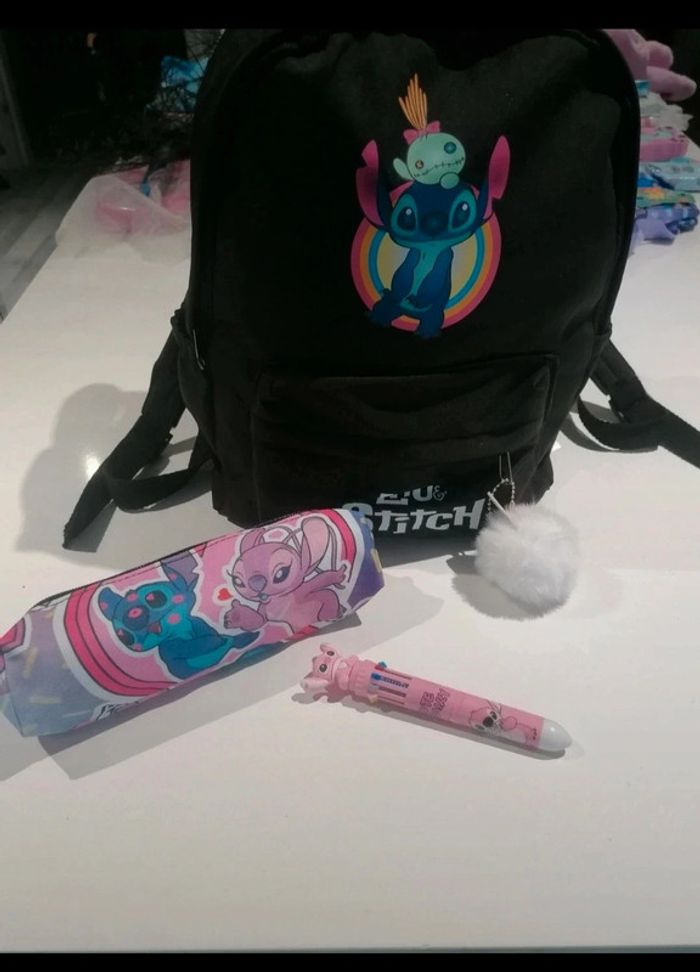 Ensemble sac à dos, trousse,stylo Stitch et Angel 🎒 - photo numéro 2
