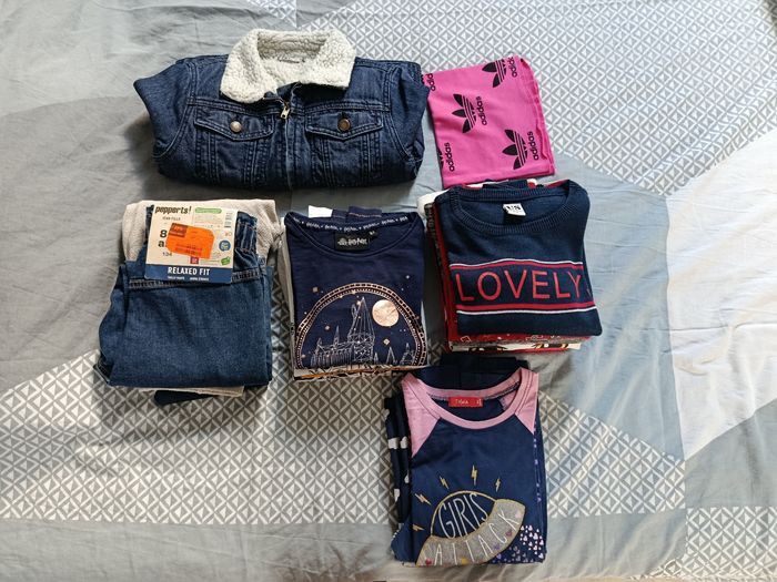 Lot de vêtements fille mi saison taille 8 ans