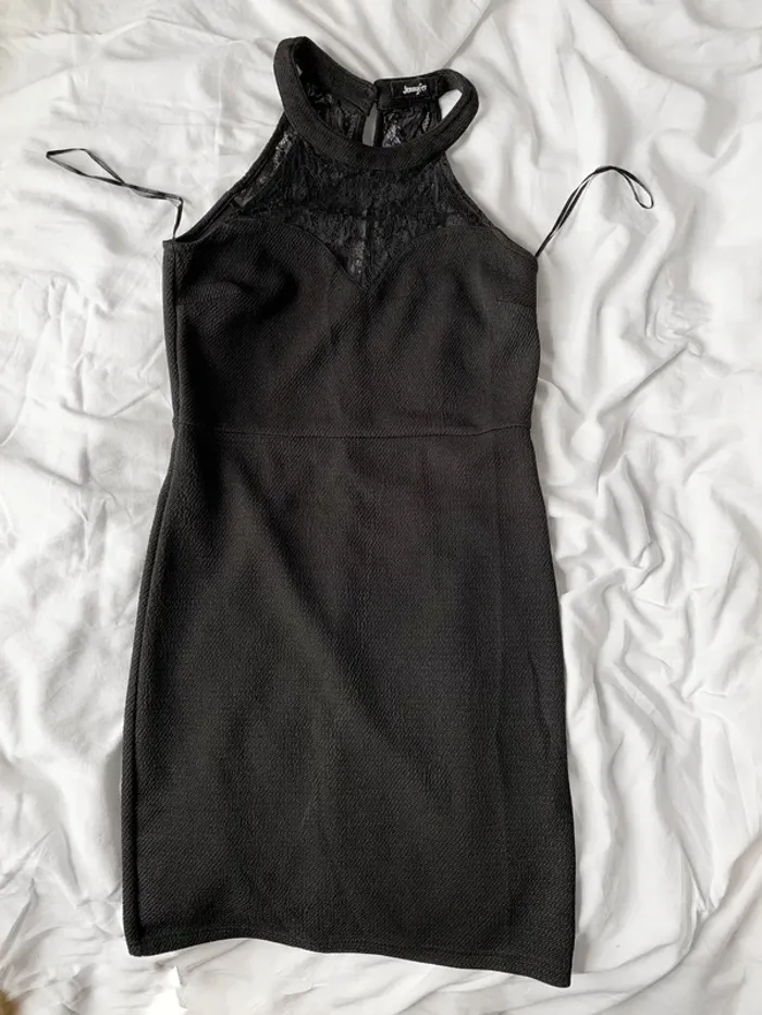 Robe soirée noire dentelle - photo numéro 3