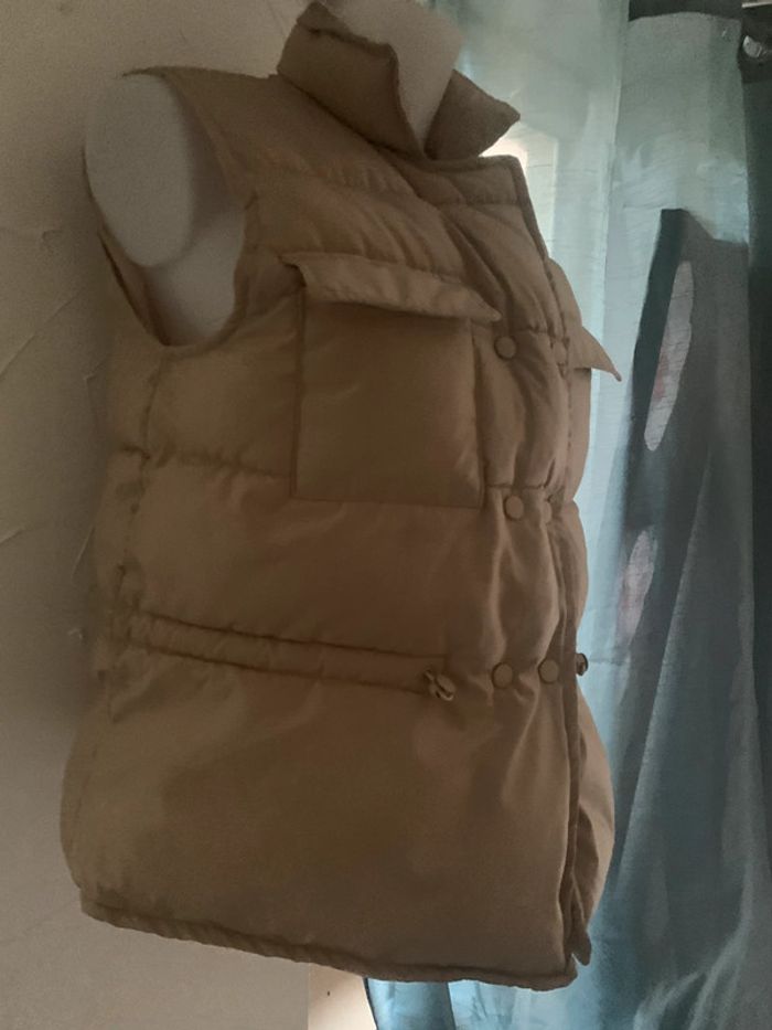 Doudoune Georgia sans manches taille M beige - photo numéro 2