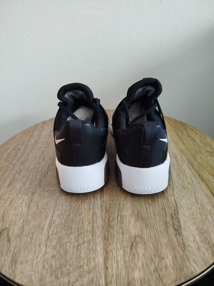 Baskets Nike T36 - photo numéro 7