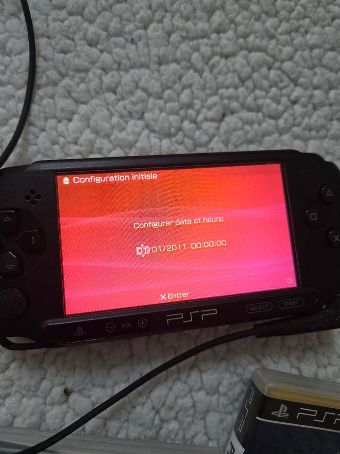 Psp + 3 jeux - photo numéro 7