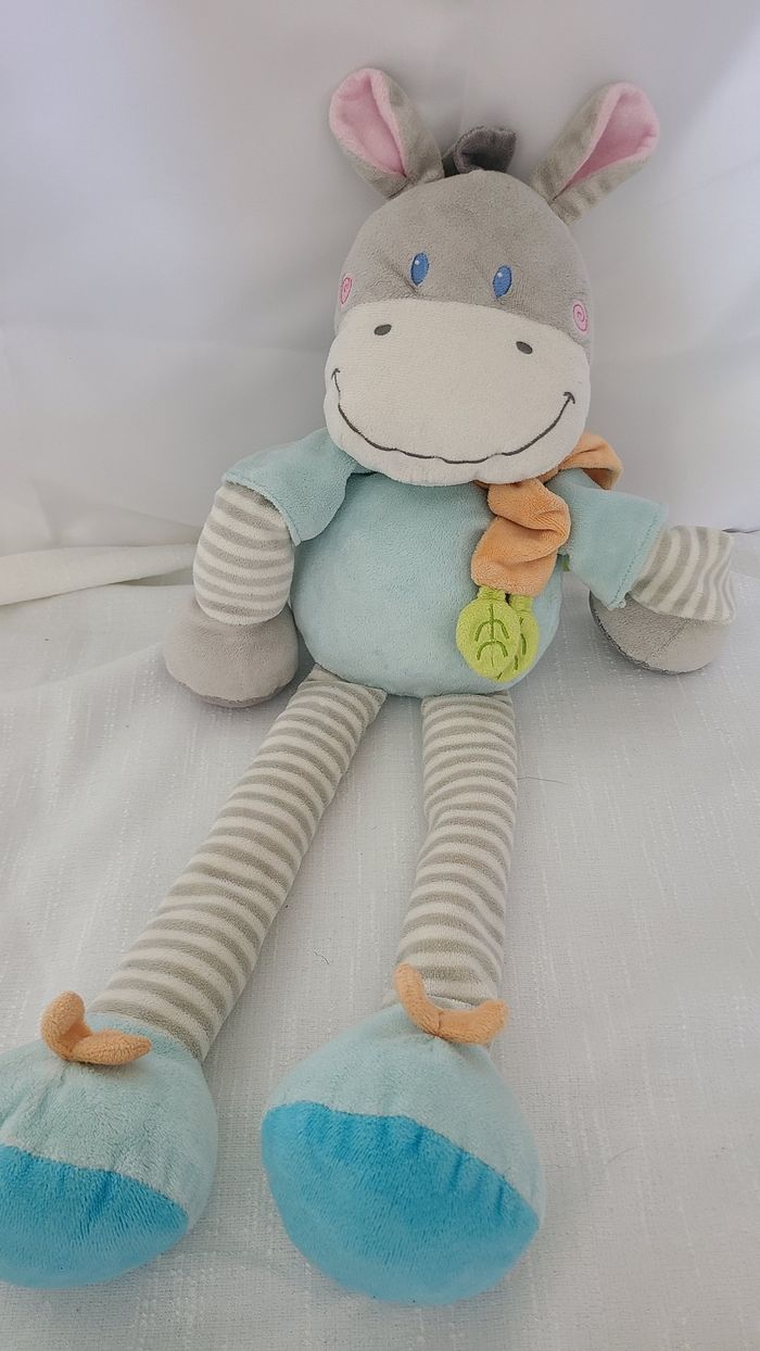 Nicotoy Doudou Cheval bleu gris Poussin 35 cm Echarpe orange feuille