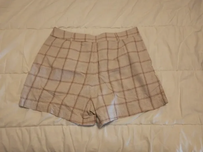 Short léger - photo numéro 3