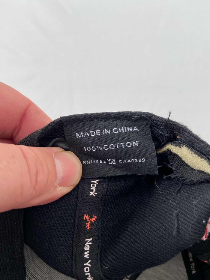 Casquette Snapback NY – Noir/Rouge – 100% Coton - photo numéro 7