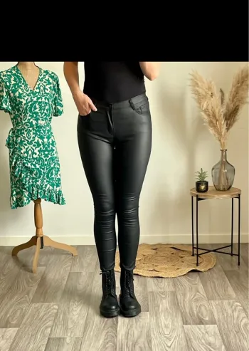 Pantalon skinny simili cuir