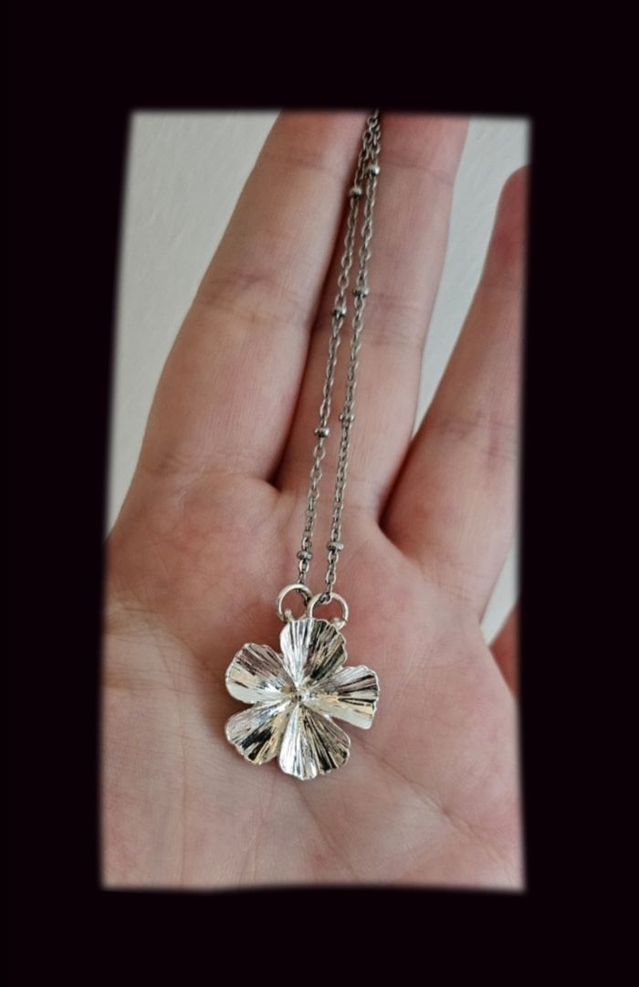 Pendentif fleur - photo numéro 4