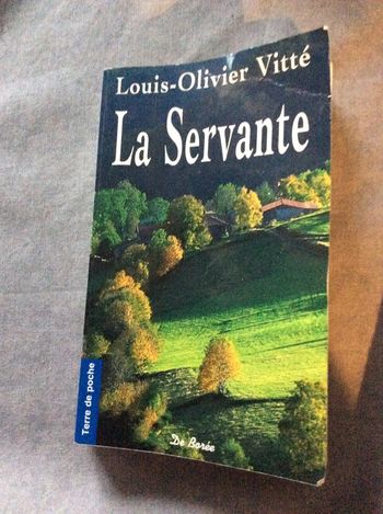 #la  servante Louis Olivier Vitté.            )