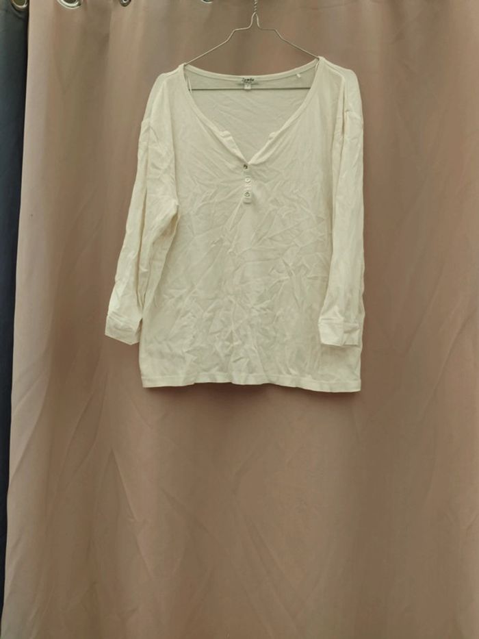 Haut blanc taille 46/48