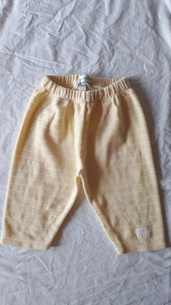 Petit pantalon velours 6 mois