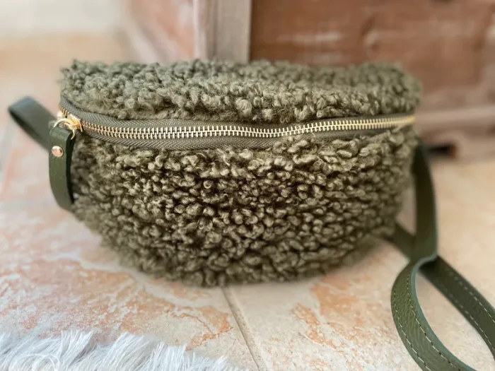 Sac banane mouton vert kaki - photo numéro 2