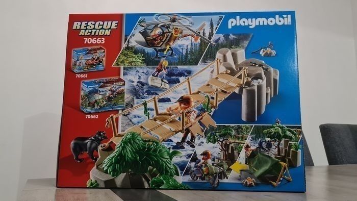 Playmobil 70663 - Unité de Secouristes avec Hélicoptère. - photo numéro 2
